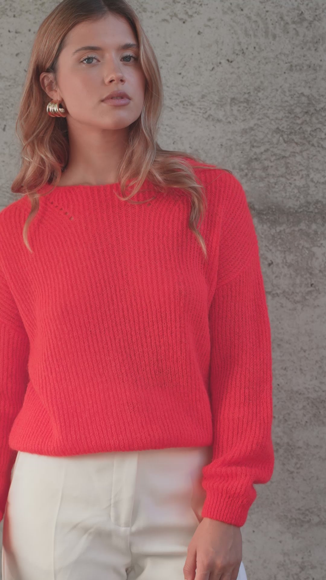 Juliette Neon Coral Pull